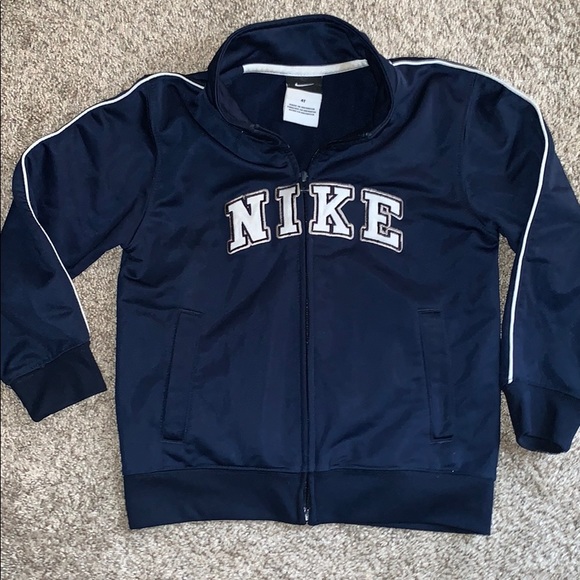 boys nike zip up